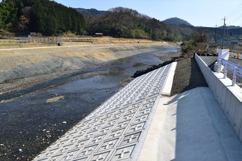 水路・河川・護岸工事